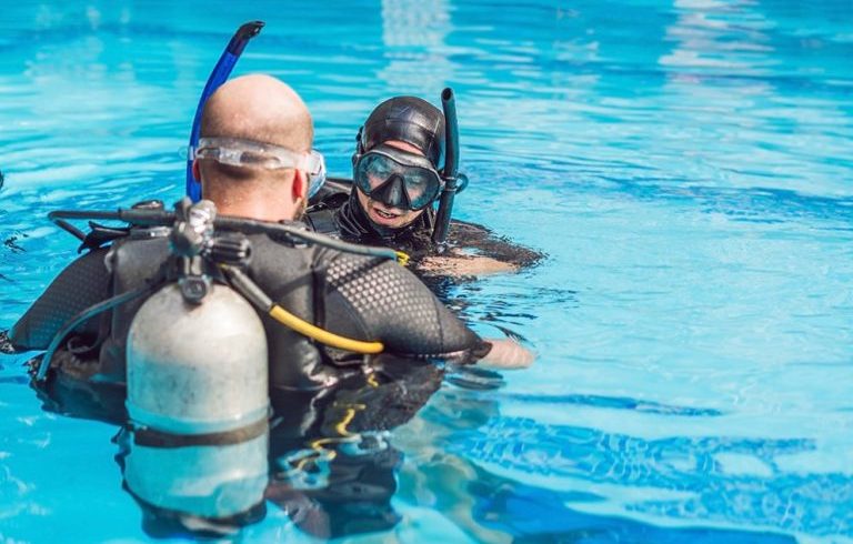 SSI/PADI Open Water Course (Theory+ Pool Session+4 OW Dives)